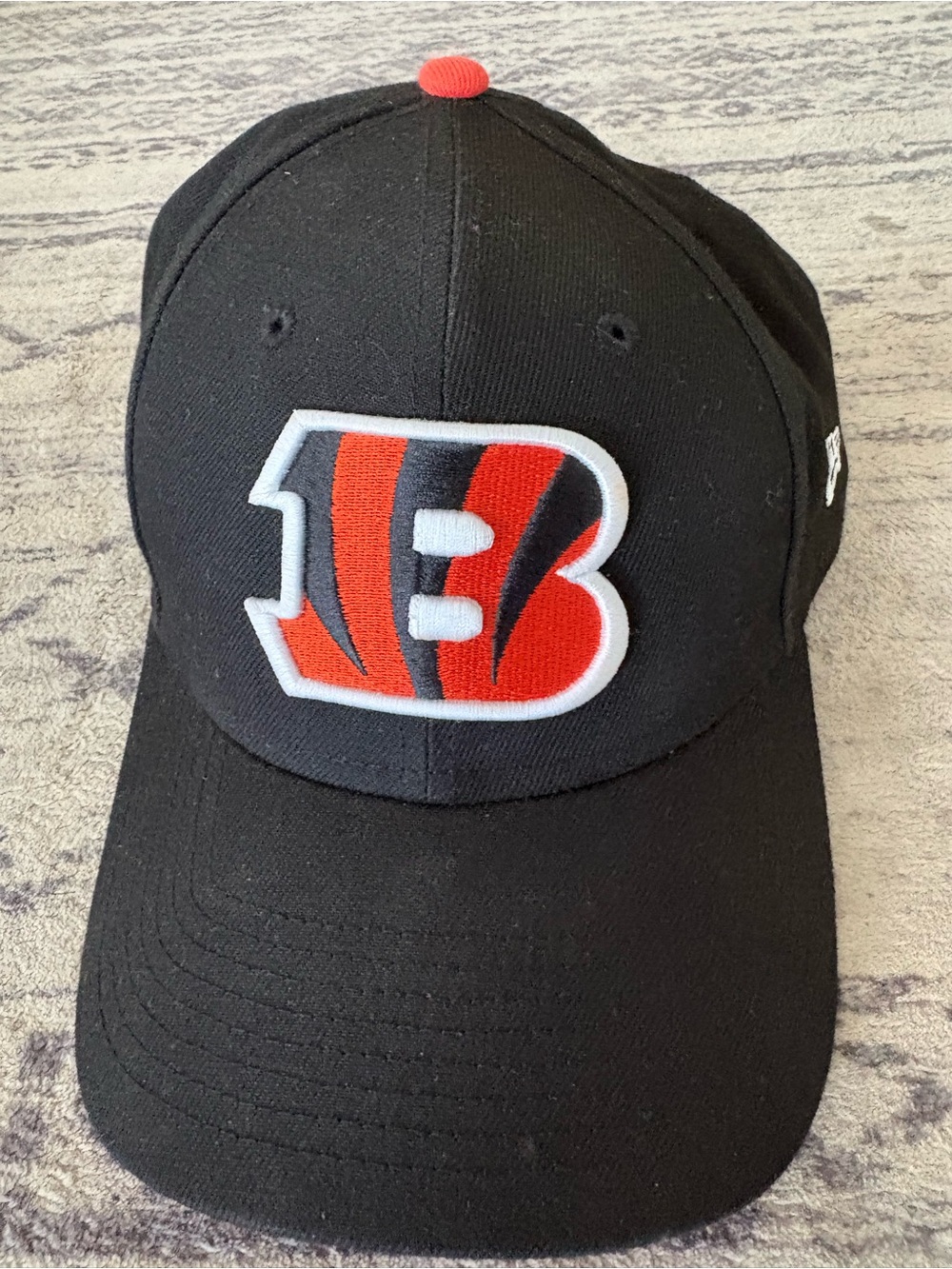 NFL bengals hat - Picture 2 of 7